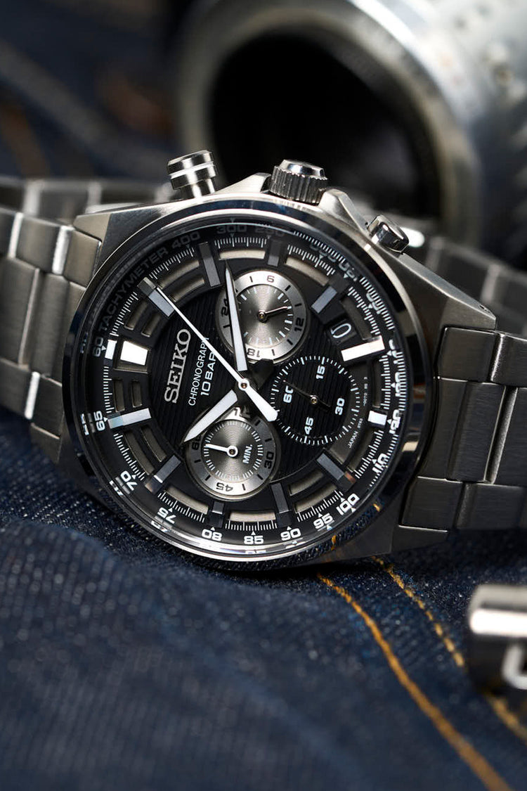 Seiko Stainless Quartz Chronograph SSB397